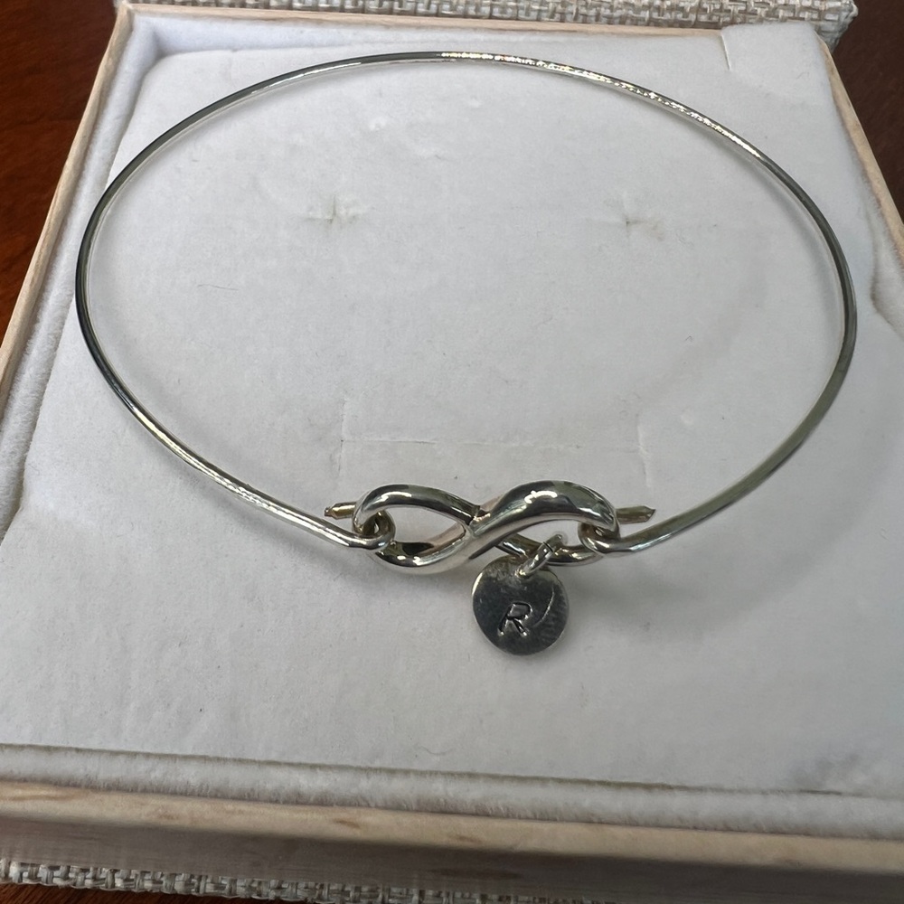 Infinity Bracelet - Picture 2 of 3